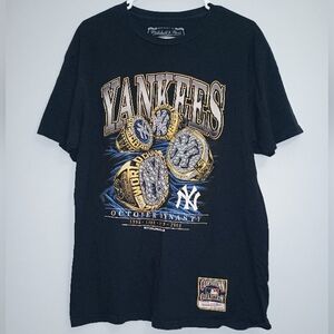 Men's Mitchell & Ness Yankees Championship Rings Tee L